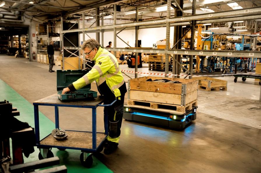 Wzrost robotyzacji w logistyce wewnętrznej