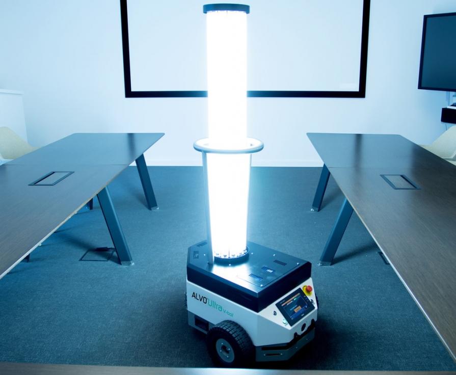 ALVO® Ultra V-bot – mobilny robot dezynfekujący UV-C