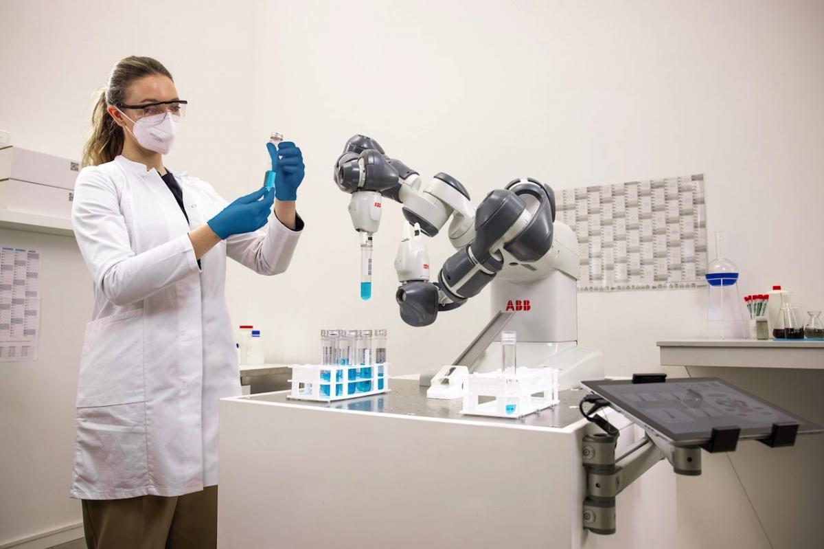 Nowa generacja robotów współpracujących ABB