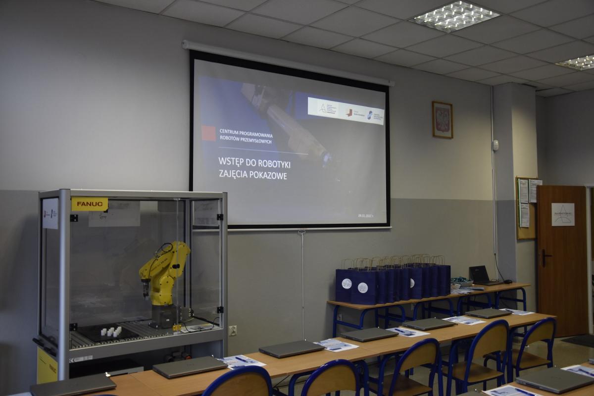 Centrum Programowania Robotów Przemysłowych we Włocławku