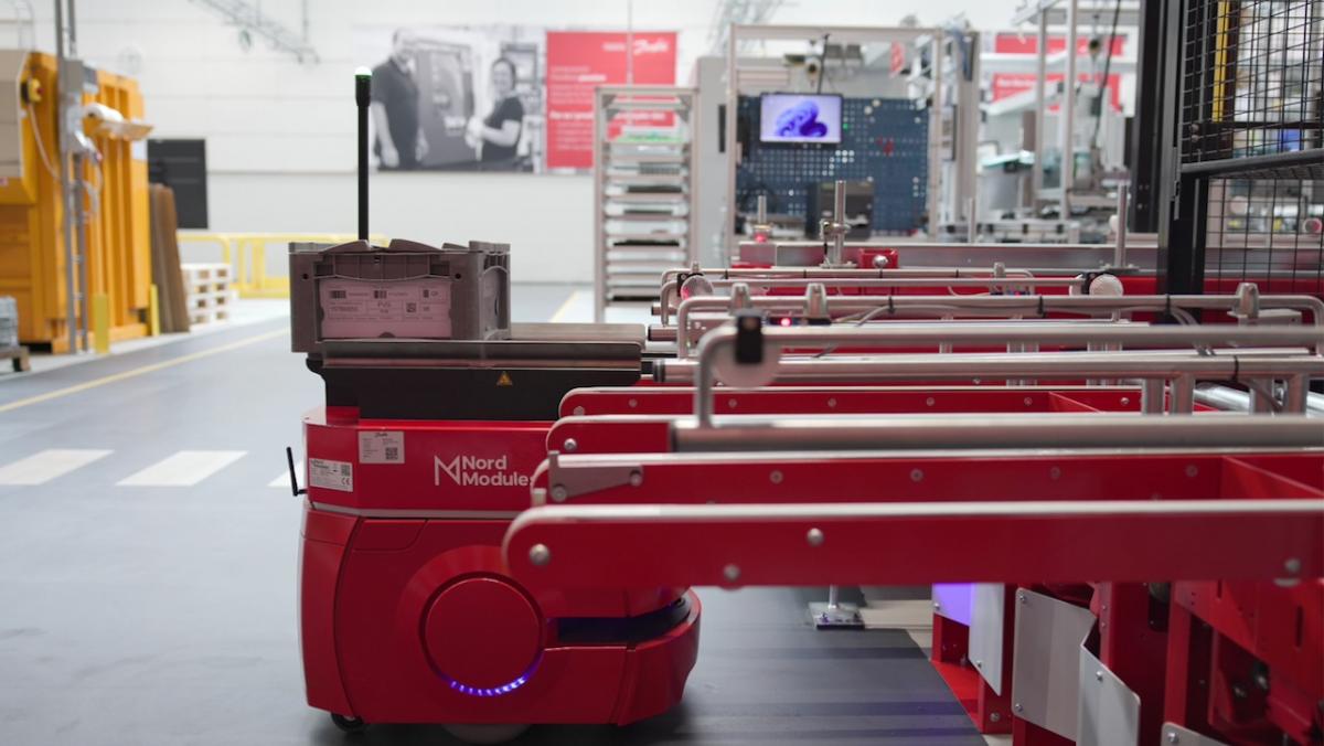 Jak roboty OMRON odmieniły produkcję w Danfoss?