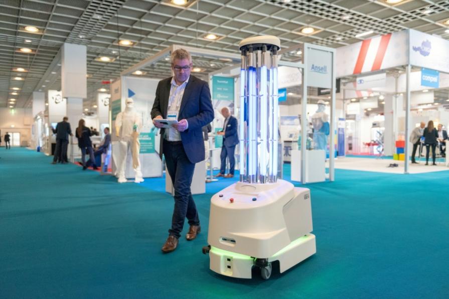 UVD Robots jedną z wpływowych firm z branży robotyki