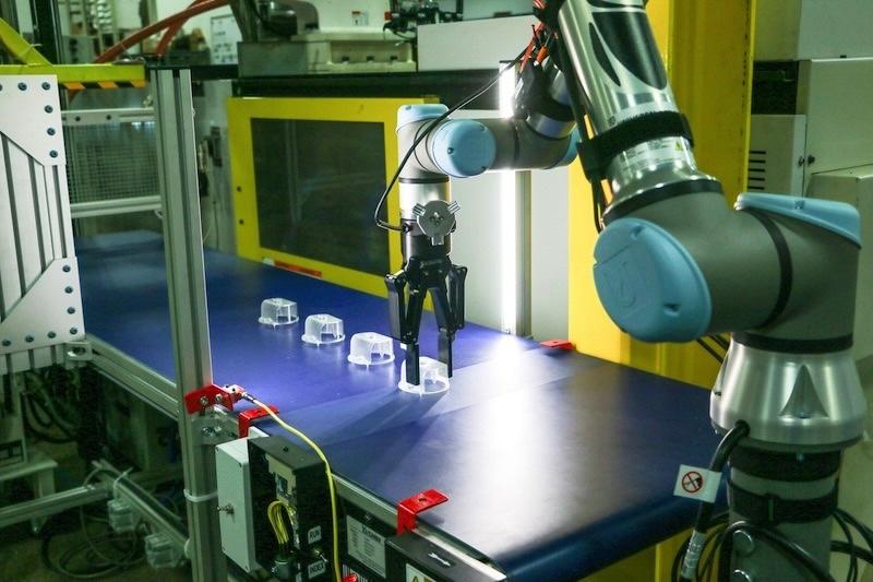 Tech-Con - nowy dystrybutor Universal Robots