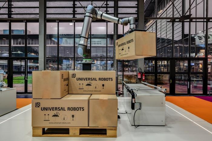 Weź udział w webinariach Universal Robots!