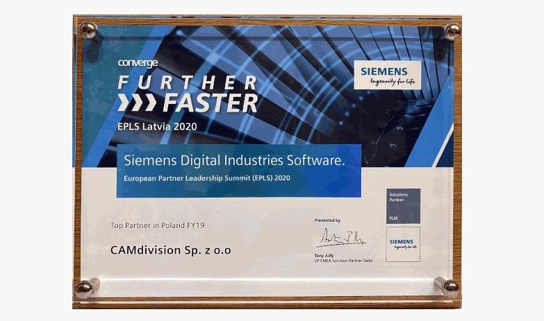 CAMdivision z nagrodą Top Partner in Poland FY2019
