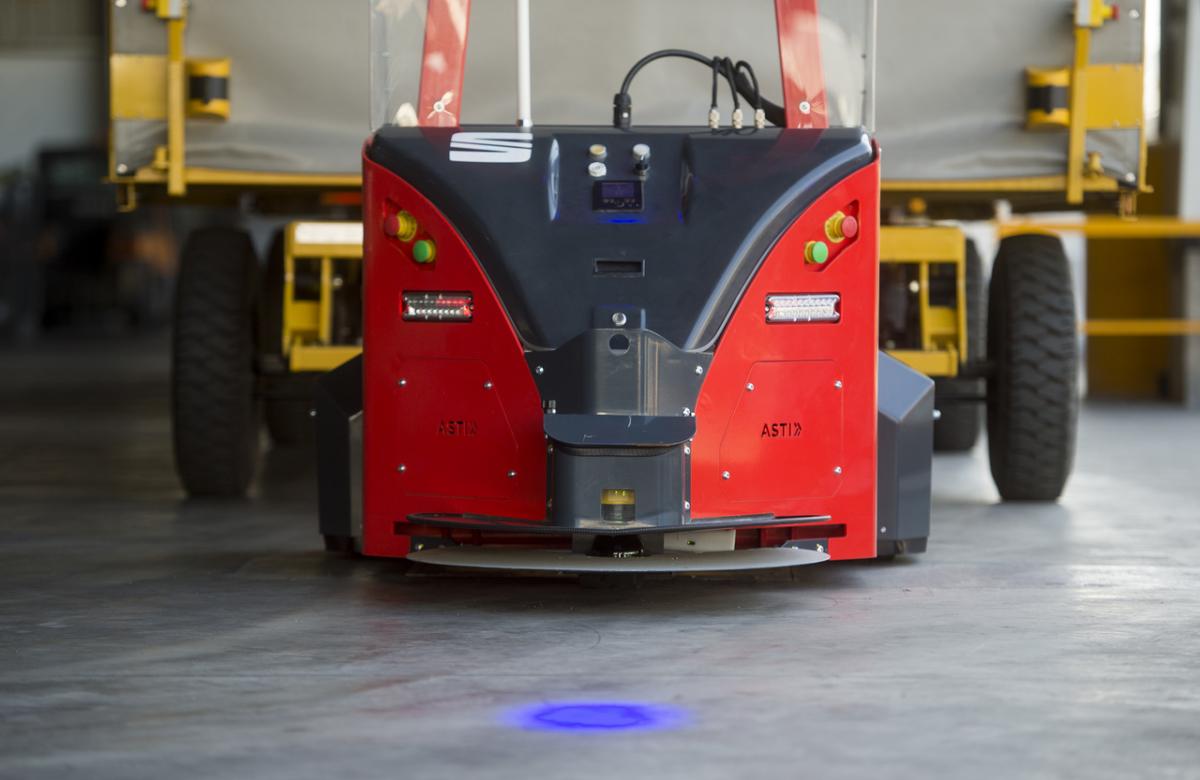 Autonomiczne roboty w zakładach SEAT-a