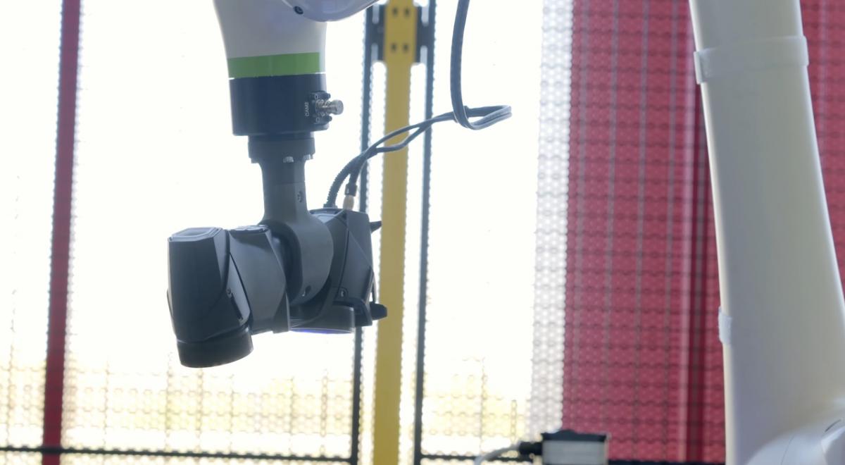 Jaki robot przemysłowy do kontroli jakości?