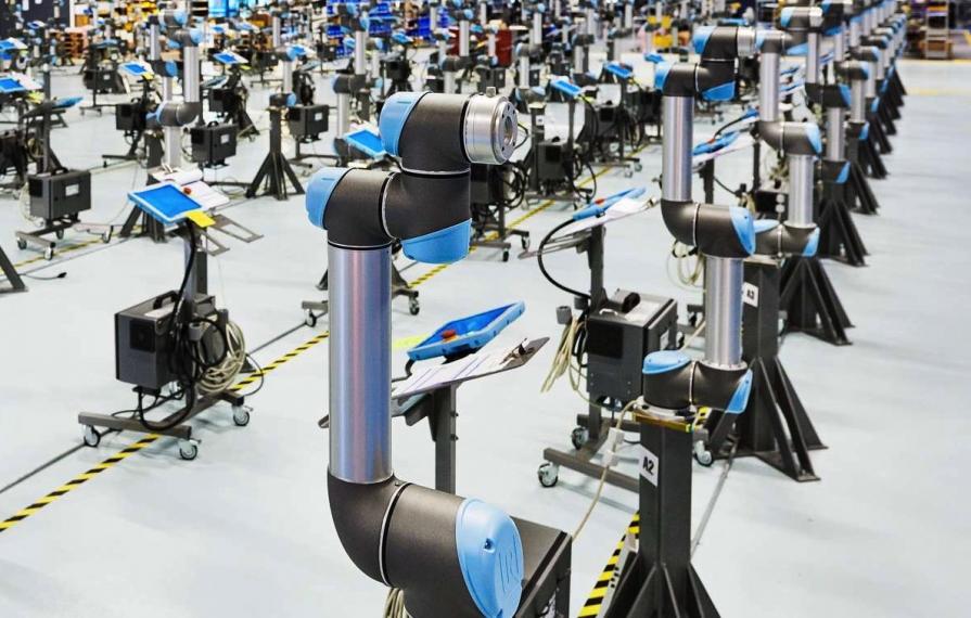 Universal Robots wzmacnia sieć i zespół w Polsce